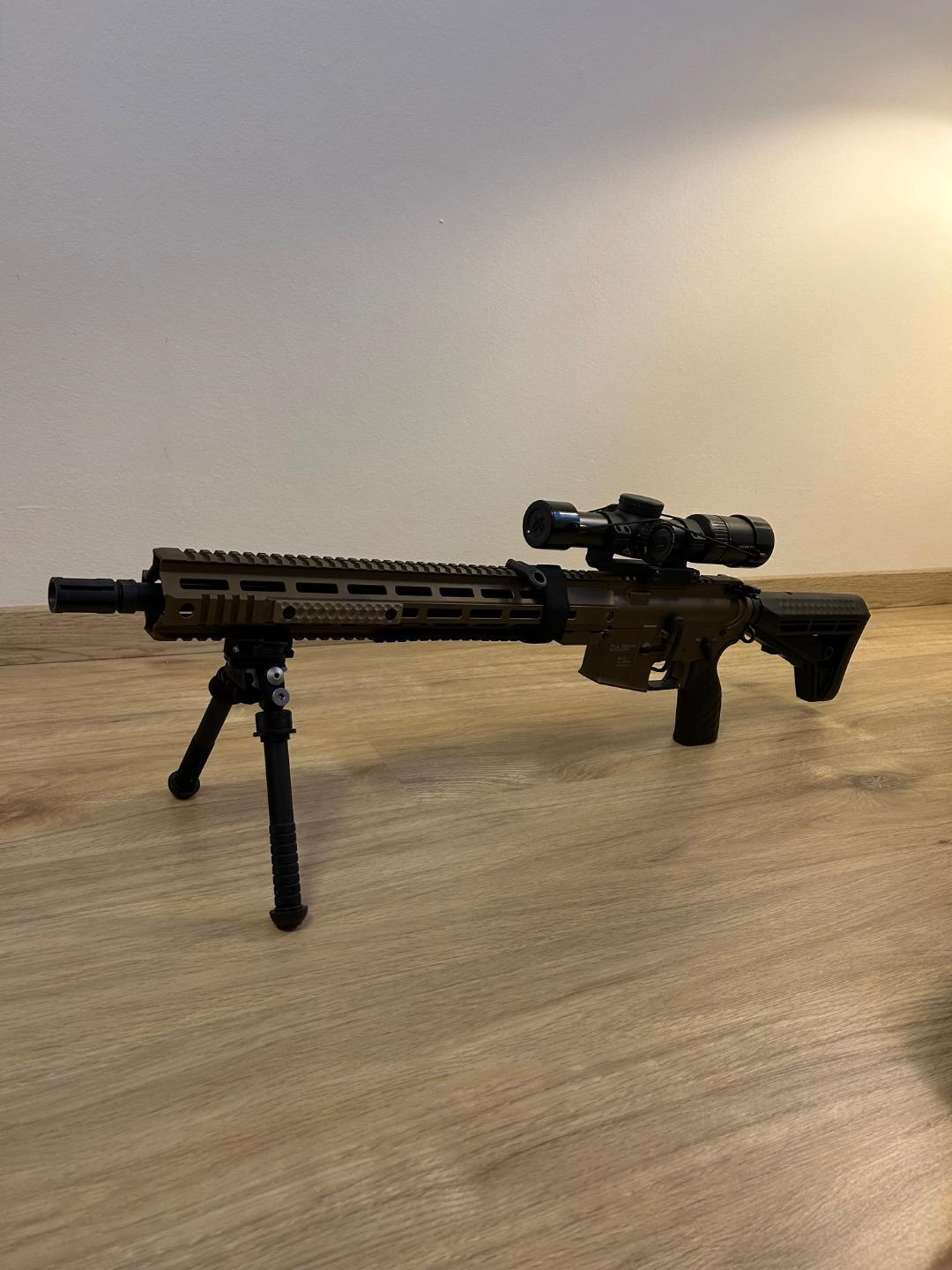 OBERLAND ARMS AR-15, Foto 2